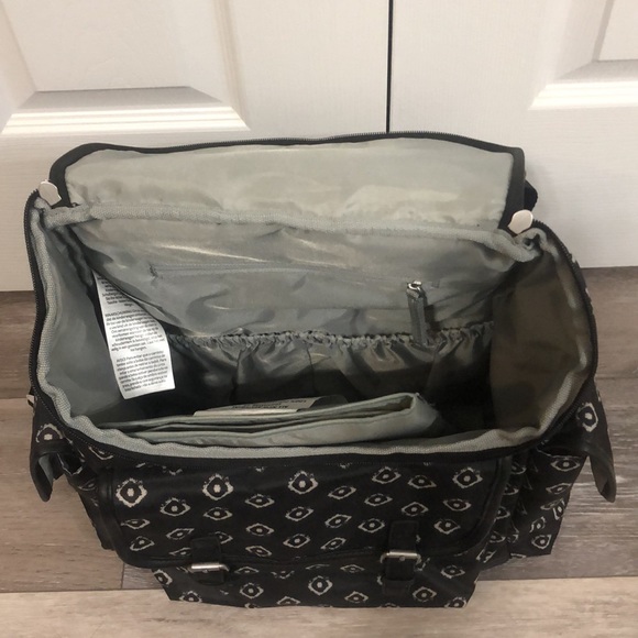 Carter’s Baby Go Diaper Bag Backpack With Changing Pad - Picture 8 of 11